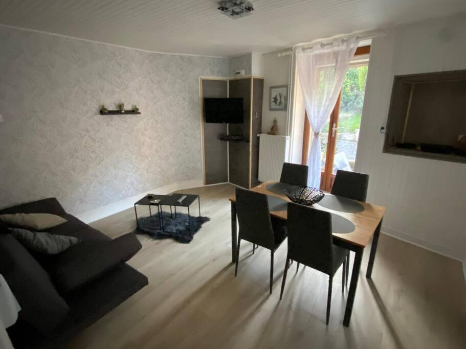 La Maison De Nelly Labellise 3* Mouzon  Экстерьер фото